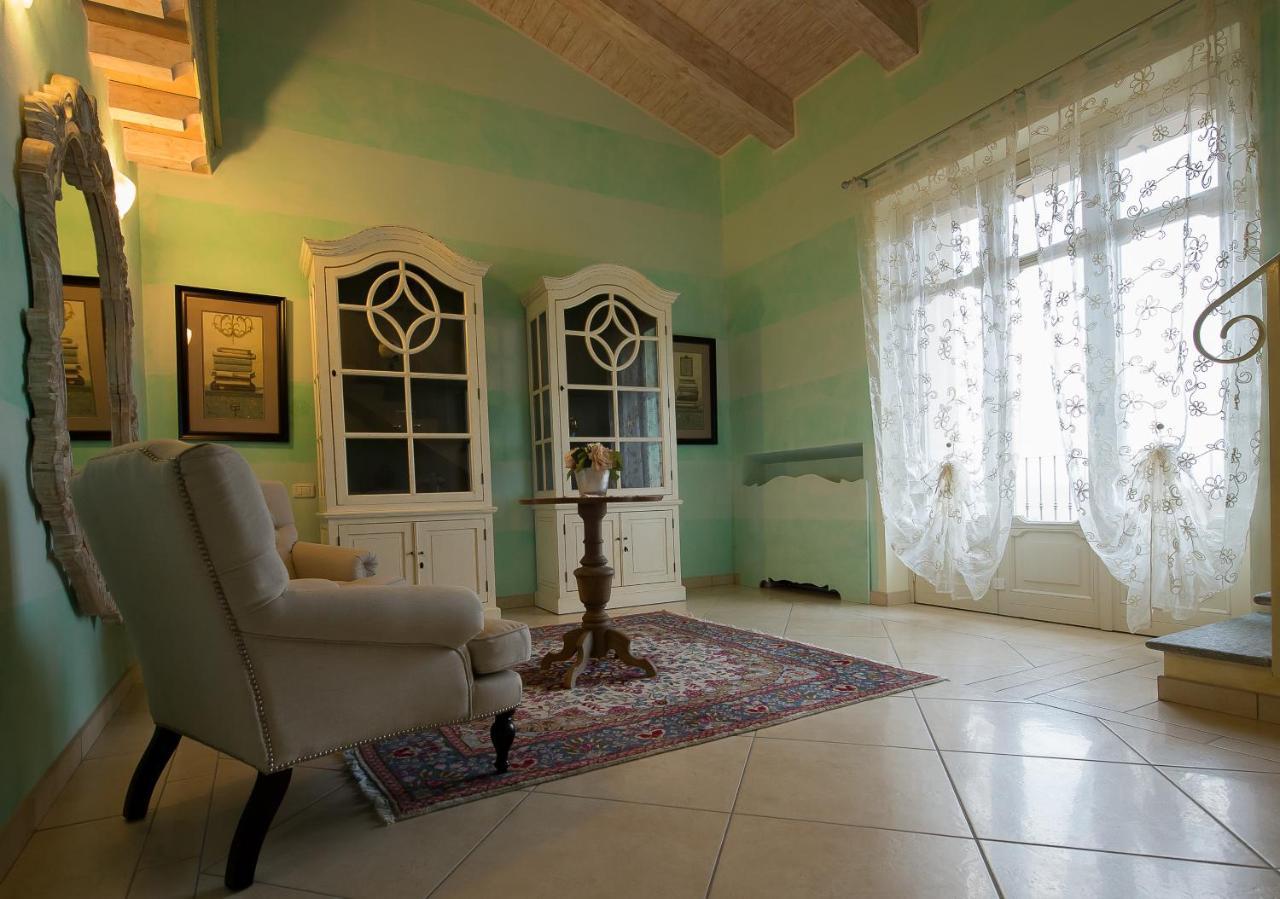Villa Morneto Vignale エクステリア 写真