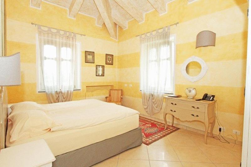 Villa Morneto Vignale エクステリア 写真